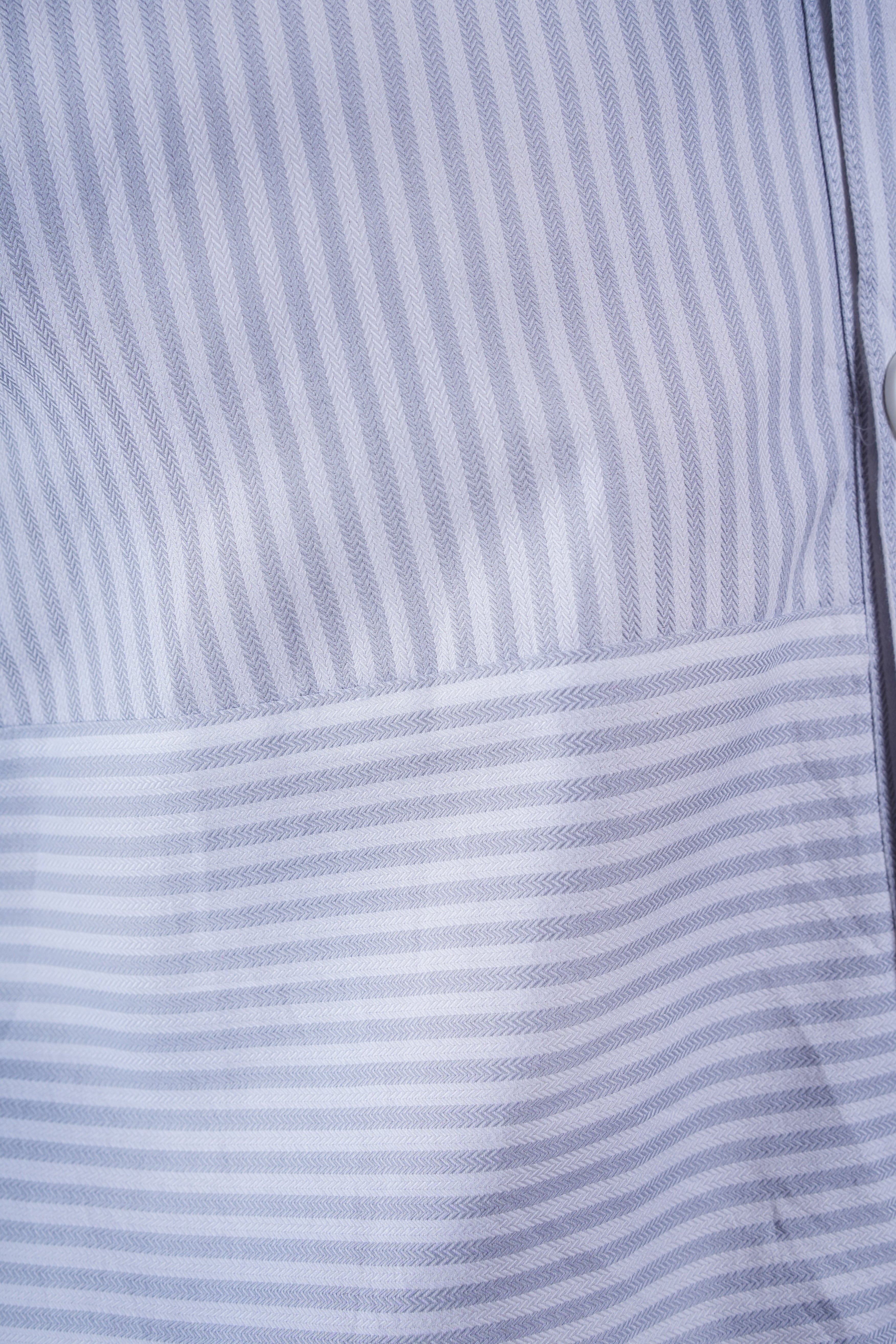Unisex Grey striped shirt with grain play